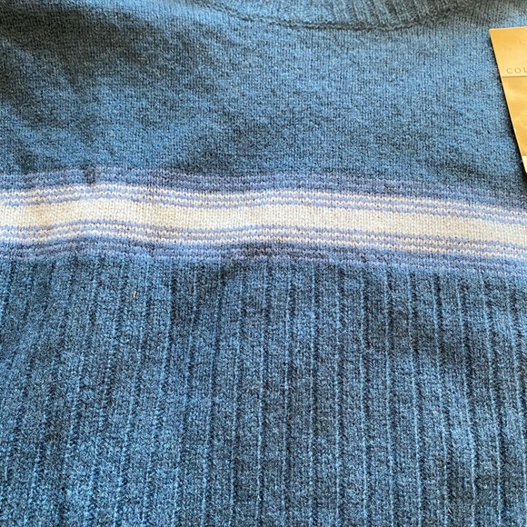 NWT Columbia Lambswool Turtleneck Sweater - Picture 4 of 7